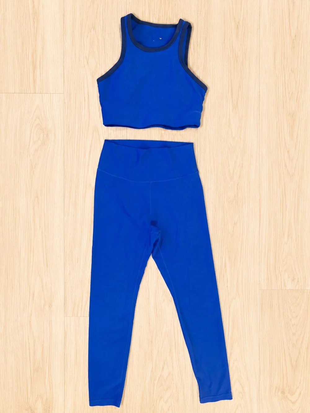 WILO Women's High-Rise Blue Performance Matching Set Leggings / Top